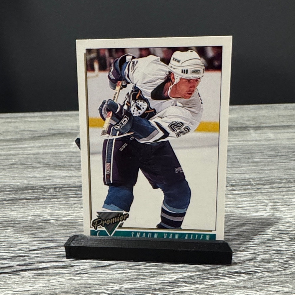NHL | Topps Premier Hockey #396: Mighty Ducks of Anaheim: Shaun Van Allen (1994)